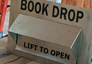 Book drop at new interim Lakewood Library